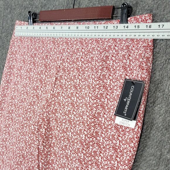 Counterparts Capri Pants Womens 10 Red White Floral Super Stretch Pull On - Picture 3 of 13